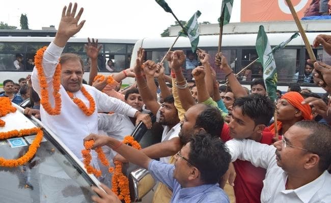 शरद यादव ने किया खुलासा, आरक्षण को लेकर ऐसा सोचते हैं नीतीश कुमार