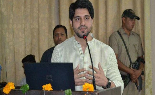 सरदार पटेल की तरह कांग्रेस ने किया मेरा अपमान : शहजाद पूनावाला