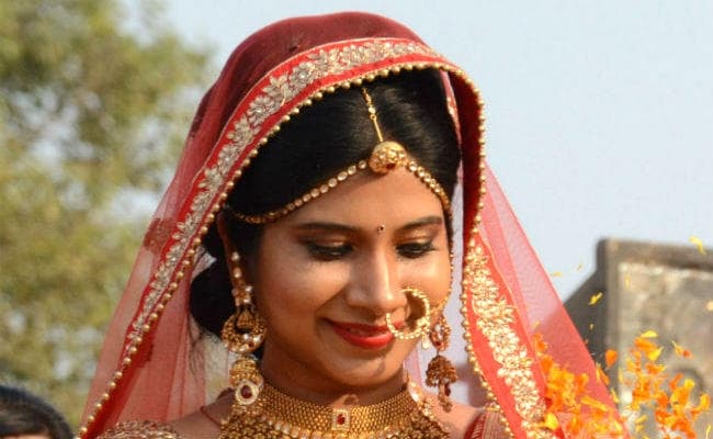 ''लालू राज'' में पलायन कर कोलकाता गयी यामिनी को ''नीतीश राज'' में बिहार ले आये सुशील मोदी
