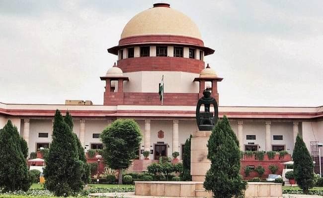 जंतर-मंतर पर विरोध-प्रदर्शन के खिलाफ लगी रोक को लेकर दिल्ली पुलिस और केंद्र सरकार को नोटिस