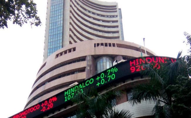 संभला बाजार, सेंसेक्‍स में 155 अंकों की उछाल, निफ्टी 10,097 के पार