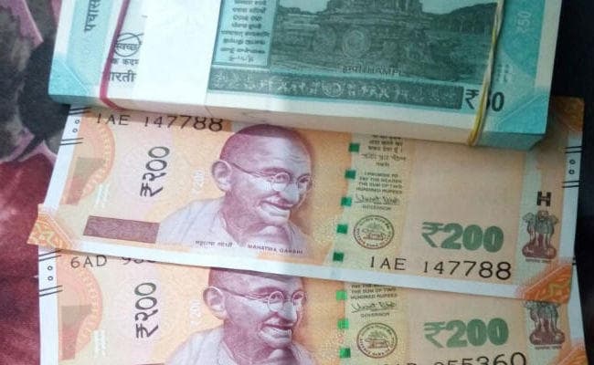 200-50 रुपये के नये नोट में पकड़ी गयी यह बड़ी खामी, वापस होंगे...?