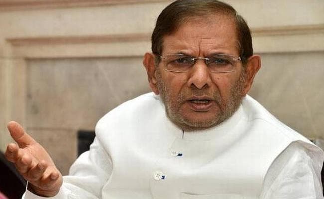 शरद यादव का नीतीश कुमार पर हमला, कहा- बिहार की जनता को दिया धोखा