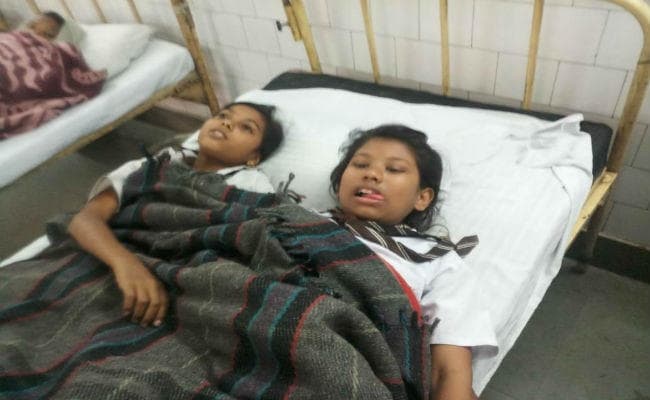 कदमा : स्प्रे से बेहोश हुए छह स्कूली छात्राएं, नर्सिंग होम में भर्ती