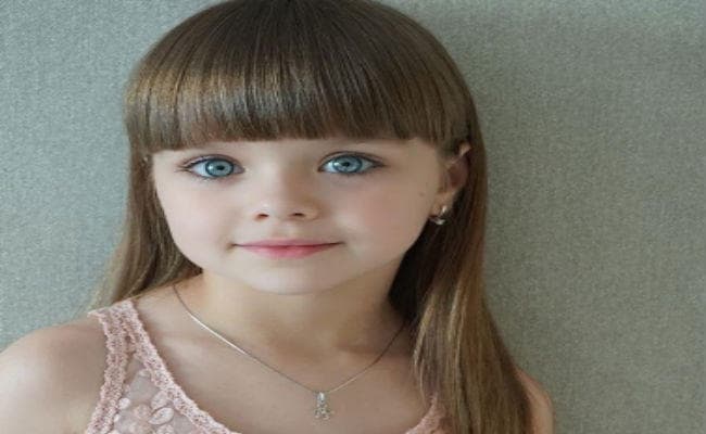 मानुषी छिल्लर नहीं यह छह साल की बच्ची है विश्व में सबसे सुंदर, देखें तसवीरें, इंस्टाग्राम पर छह लाख फॉलोअर्स