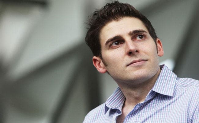 Startups में निवेश कर सिंगापुर का सबसे बड़ा रईस बना Facebook का यह को-फाउंडर