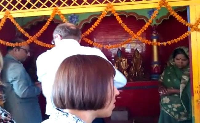VIDEO : यूक्रेन के राजदूत पहुंचे अहिल्यास्थान, पत्नी के साथ मंदिर में की पूजा-अर्चना