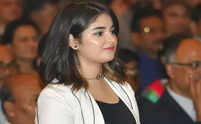 ''दंगल'' अभिनेत्री जायरा वसीम के साथ विमान में छेड़छाड़, अज्ञात के खिलाफ मामला दर्ज- एयरलाइन ने प्रारंभिक रिपोर्ट सौंपी