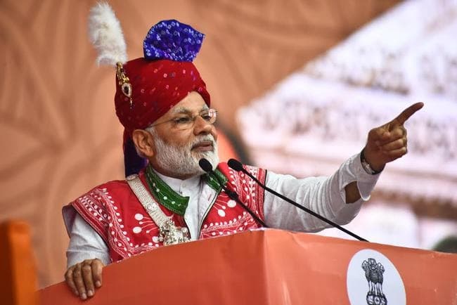 बोले प्रधानमंत्री नरेंद्र मोदी : गुजरात चुनाव में हस्तक्षेप कर रहा है पाकिस्तान
