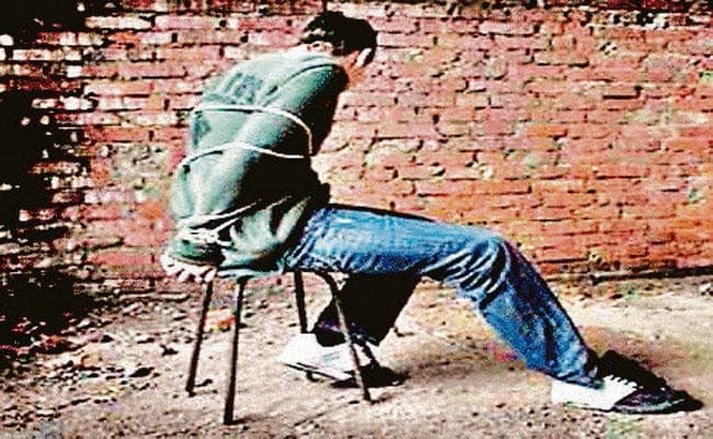 मां के इलाज के लिए रुपये जुटाने को किया अपहरण, बाद में बना लिया धंधा