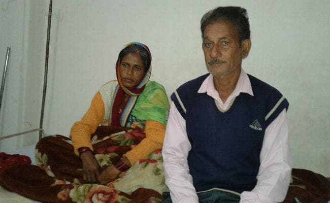 गुमला :  गर्भवती को महिला डॉक्टर ने मारी थप्पड़, सीरियस बता रांची रेफर किया