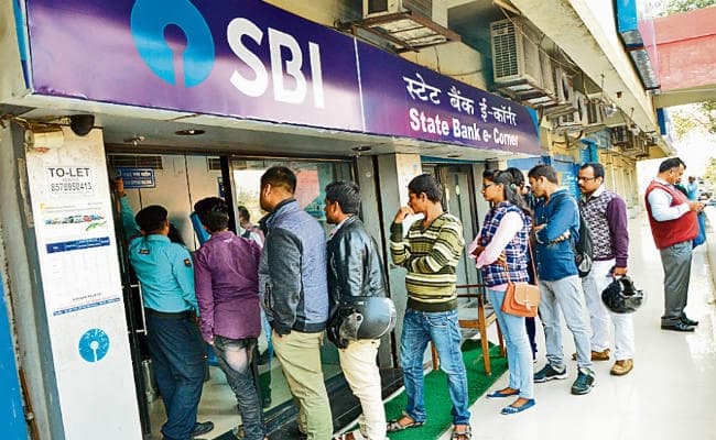 बिहार : आरबीआई से बैंकों को मिला कैश, फिर भी बंद रहीं 130 से अधिक एटीएम