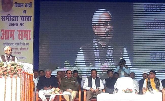 विकास कार्यों की समीक्षा यात्रा : हर गांव में होगी पक्की सड़क और नाली, हर घर में पहुंचेगा नल का जल : मुख्यमंत्री