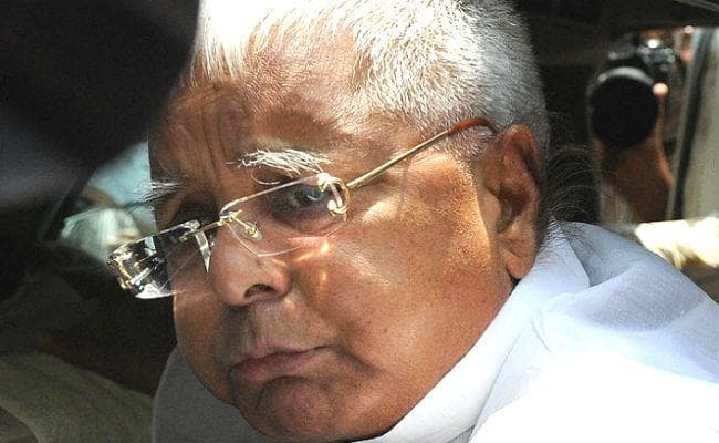 लालू ने किया गुजरात में हो रही वोटिंग के बारे में नया खुलासा, जानें