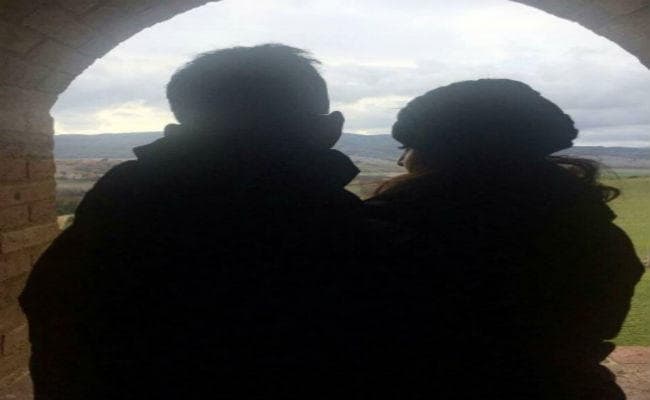 वायरल हुई विराट -अनुष्का की हनीमून PIC