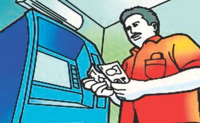 बंगाल : रुपये डालनेवाले ने ही खाली किया एटीएम