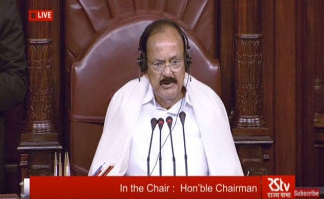 शीतकालीन सत्र: पीएम मोदी के मनमोहन पर बयान को लेकर कांग्रेस का हंगामा, कहा- माफी मांगें