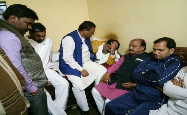 बोकारो : बीजेपी के जिला मंत्री कमलेश राय के पुत्र ने की आत्महत्या