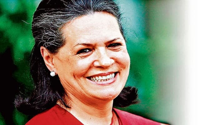 वरिष्ठ पत्रकार रामबहादुर राय की नजर में सोनिया गांधी का कैसा रहा कार्यकाल, जरूर पढ़ें