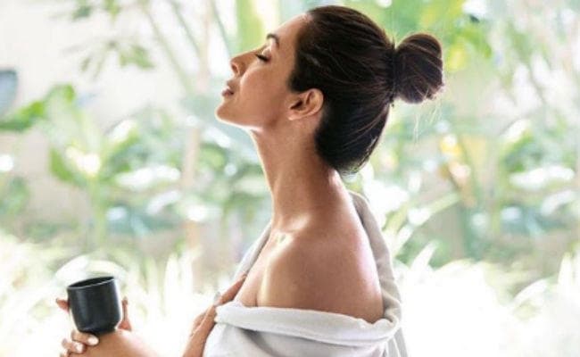 जब-जब अपने OUTFITS को लेकर ट्रोल हुईं ये 7 अभिनेत्र‍ियां