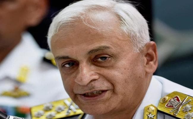 अगले 10 साल में लड़ाकू विमानों और हेलीकॉप्टरों के बेड़े को दोगुना करेगी भारतीय नौसेना