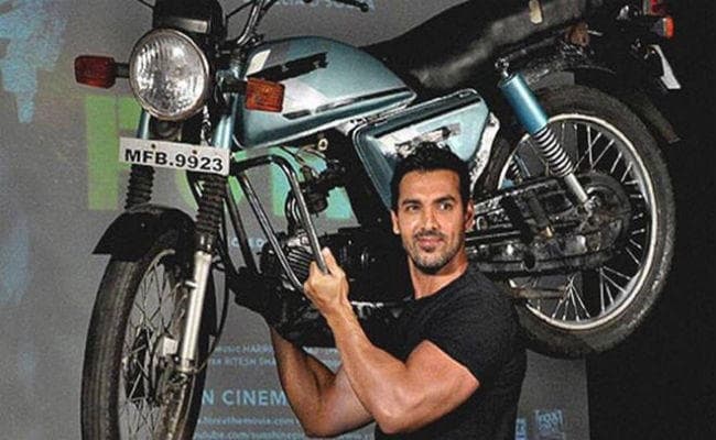 Happy Birthday John Abraham : बॉलीवुड में ''धूम'' मचानेवाले ''रॉकी हैंडसम'' के बारे में ये बातें जानते हैं आप...?