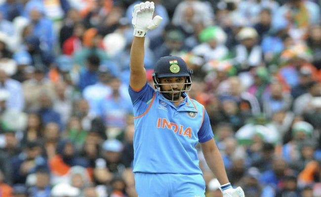 डबल सेंचुरी की ‘हैट्रिक’ जड़कर आईसीसी रैंकिंग में टॉप-5 में पहुंचे रोहित