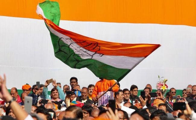 गुजरात : दो दशक बाद सुधरी गुजरात में स्थिति, एक दर्जन सीटों पर कम अंतर से हारे कांग्रेस प्रत्याशी