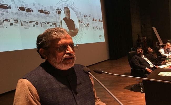 उद्यमियों को बैंक कर्ज पर 10 प्रतिशत ब्याज अनुदान : सुशील मोदी