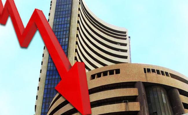 सेंसेक्स, निफ्टी में गिरावट, बैंक शेयर सर्वाधिक प्रभावित