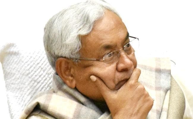 गोपालगंज हादसा : चीनी मिल मालिक सहित तीन गिरफ्तार, सरकार ने दिये सख्त कार्रवाई के निर्देश गोपालगंज हादसा : चीनी मिल मालिक सहित तीन गिरफ्तार, सरकार ने दिये सख्त कार्रवाई के निर्देश
