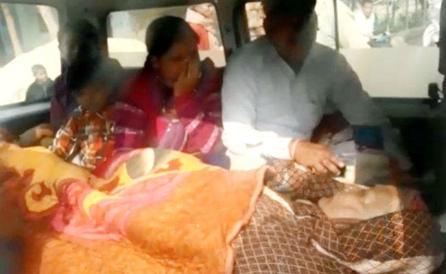 राजद के बिहार बंद के दौरान जाम में फंसा एंबुलेन्स, दो मरीजों की गयी जान, देखें वीडियो