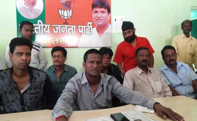 बोले ढुलू महतो- गरीब विरोधी हैं डीसी, माफिया के दबाव में करते हैं काम