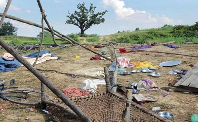 झारखंड में विस्थापन की समस्या पर राष्ट्रपति से मिले आदिवासी नेता