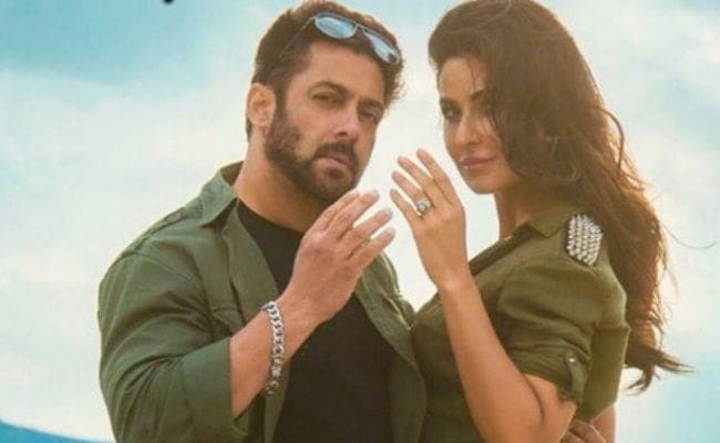 #TigerZindaHai: थियेटर में सलमान के फैंस ने किया कुछ ऐसा, देखें वीडियो