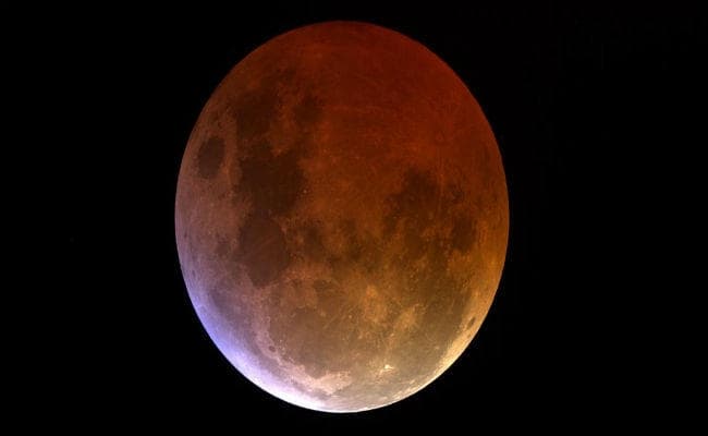 वर्ष 2018 लेकर आ रहा ग्रहण के पांच गजब नजारे, भारत में दिखेंगे दो ग्रहण