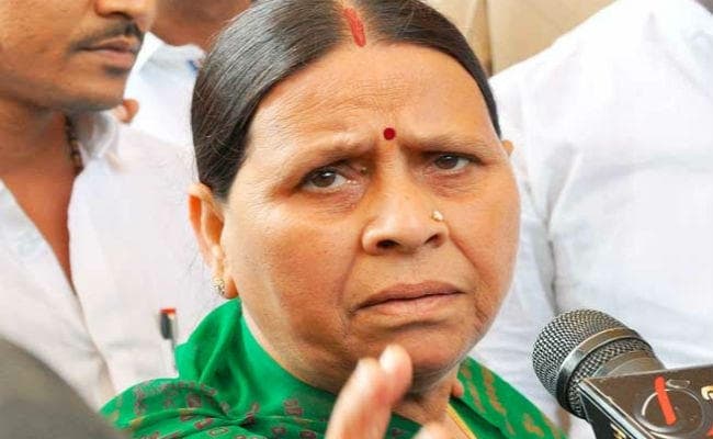 बिहार : कोर्ट का फैसला स्वीकार, समर्थक शांति-भाईचारा बनाये रखें : राबड़ी