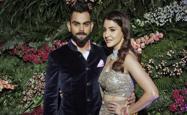 Virushka Reception : खेल और मनोरंजन जगत के दोस्तों के लिए विराट और अनुष्का ने दिया भव्य रिसेप्शन