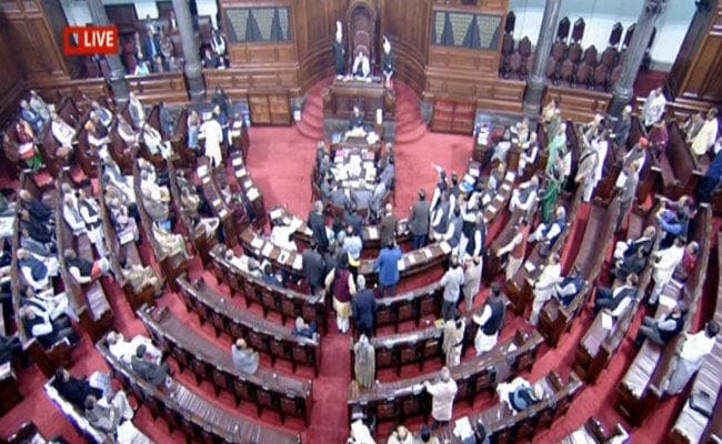 संसद  : संविधान पर केंद्रीय मंत्री अनंत हेंगड़े की टिप्पणी पर राज्यसभा में हंगामा
