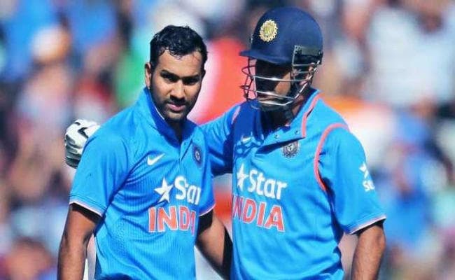 शास्त्री के बाद धौनी के समर्थन में उतरे ''हिटमैन'', आलोचकों को दे दिया करारा जवाब