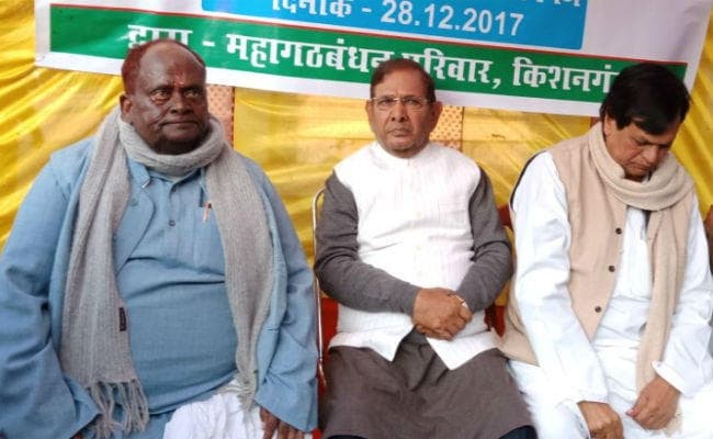 CM नीतीश के समानांतर शरद यादव ने शुरू किया ''सीधा संवाद'', कहा- जनता को देना होगा जनादेश अपमान का हिसाब