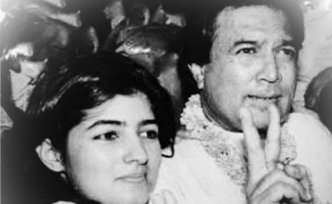 #HBDRajeshKhanna: ट्विंकल खन्‍ना ने इस खास अंदाज में कहा- हैप्‍पी बर्थडे डैड