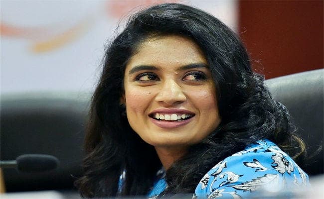 तेलंगाना सरकार ने मिताली राज को दिये एक करोड़