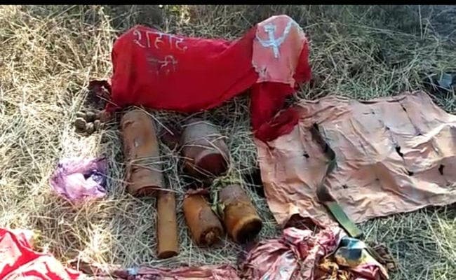 नक्सलियों की तलाश में जंगल में घुसी पुलिस, हथगोला और विस्फोटक बरामद