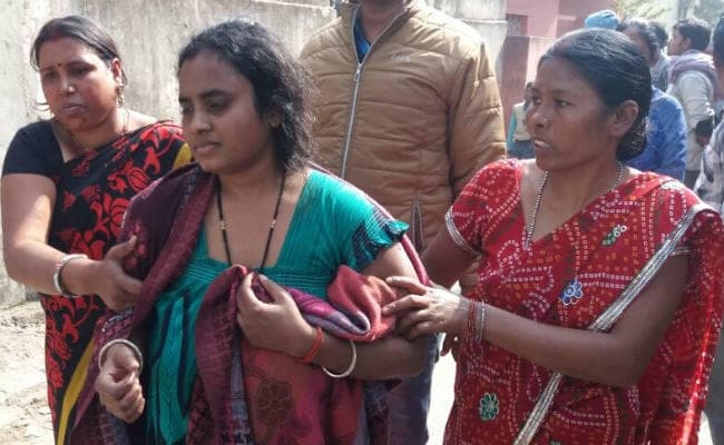 रामगढ़ में ढाई साल के बच्चे की गला काटकर हत्‍या, आरोप में मां गिरफ्तार