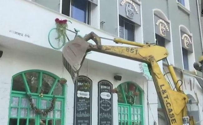 मुंबई : कमला मिल्स अग्निकांड में BMC की शिकायत पर पुलिस ने दर्ज की दूसरी FIR