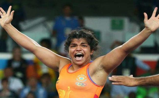 साक्षी और बबीता ने 2018 कॉमनवेल्थ गेम्स के लिए क्वालीफाइ किया