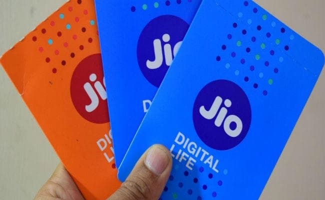 साल 2017 : टेलीकॉम सेक्‍टर में JIO की हुंकार और ग्राहकों की बल्‍ले-बल्‍ले