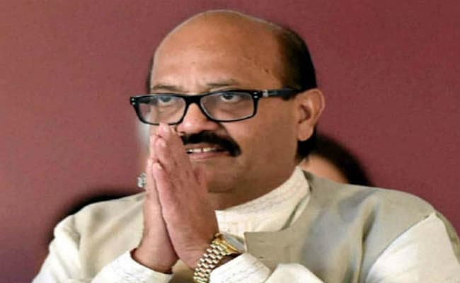 अखिलेश ने अमर सिंह को समाजवादी पार्टी से निकाला