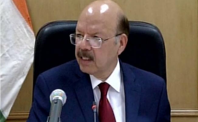 यूपी में सात चरण में होंगे विधानसभा चुनाव, तीसरे चरण में मुलायम तो सातवें चरण में मोदी के गढ़ में मतदान